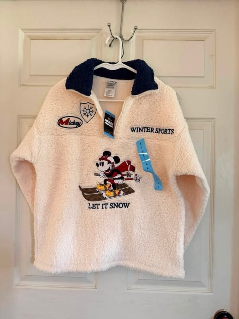 Women’s Cream Sherpa Pullover Jacket with Navy Collar - Mickey Winter Sports